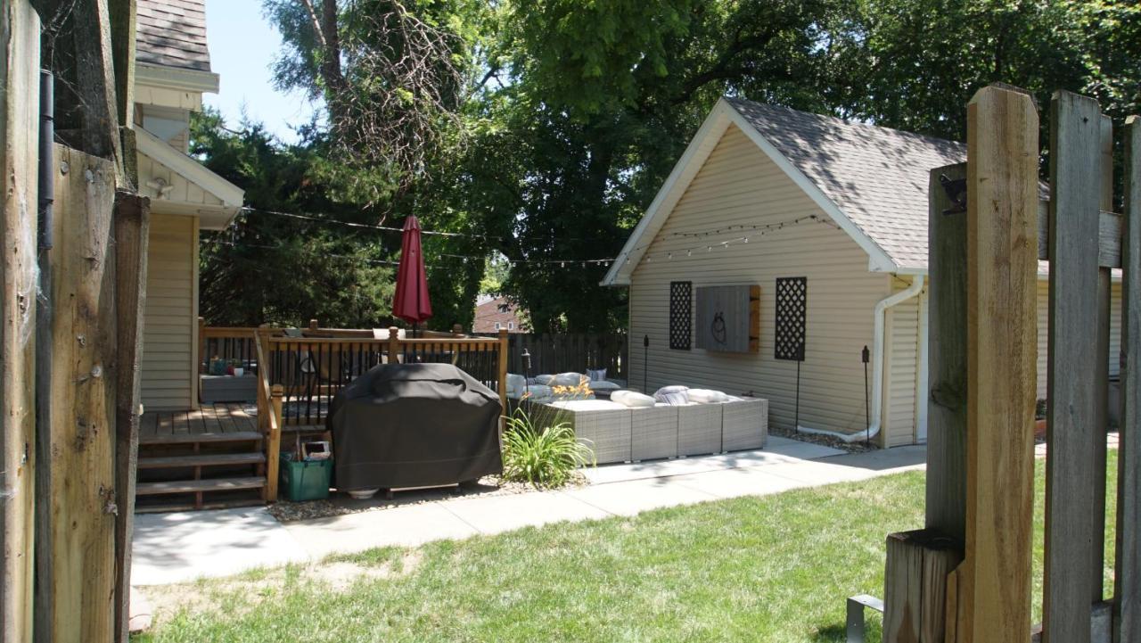 160inch Movie Theater- Great For Movie Night! Holiday home Omaha